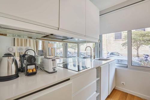 Cuina o zona de cuina de Studio Eiffel Tower by Studio prestige