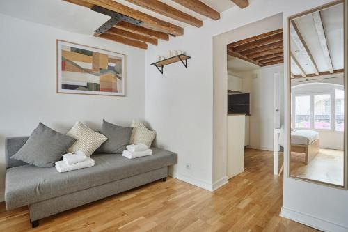 Charming Apartment Center of Paris By Studio Prestige