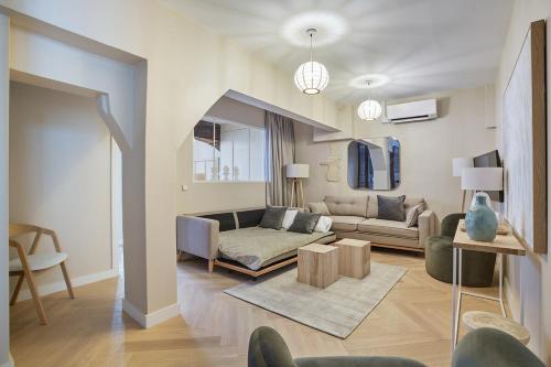 Apartment Center of Paris by Studio prestige