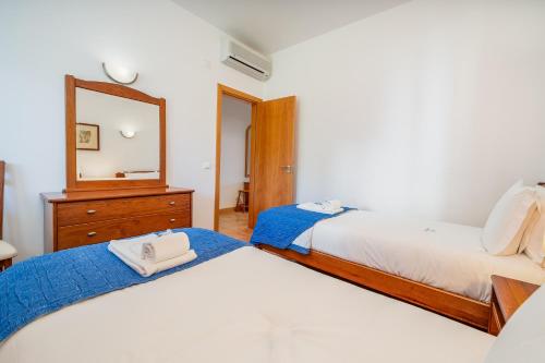 Bright One Bedroom in Marina Park #1989