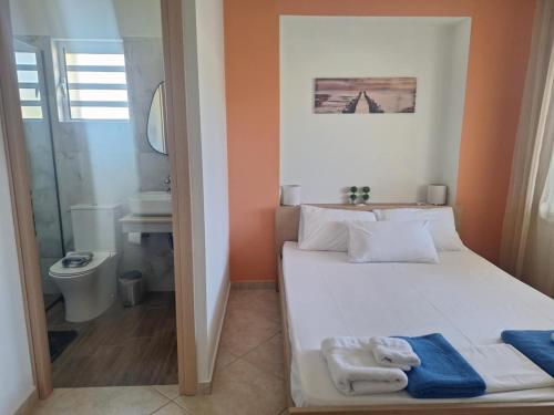 Ένα μπάνιο στο villa de calme