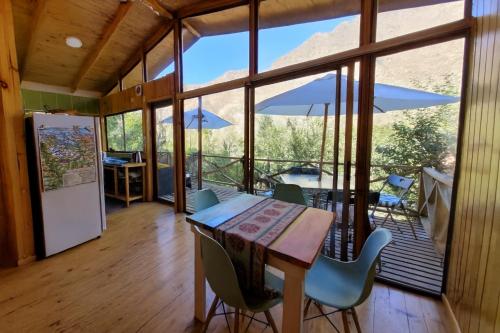 Nespecifikovaný výhled na hory nebo výhled na hory při pohledu z apartmánu