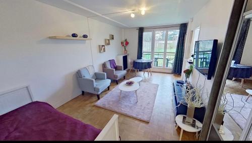 Grand studio avec terrasse et jardin