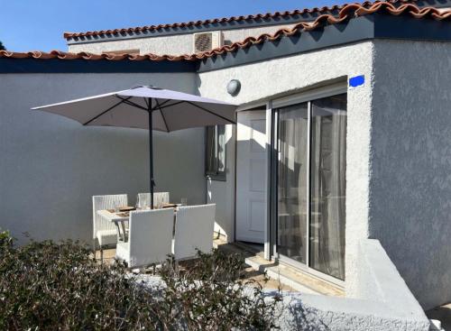 Maisonnette clim piscine parking St Cyprien plage
