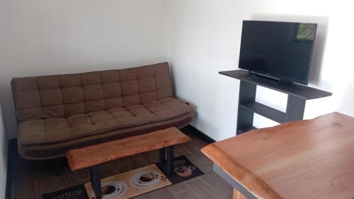 Μια τηλεόραση ή/και κέντρο ψυχαγωγίας στο The Blue Lagoon