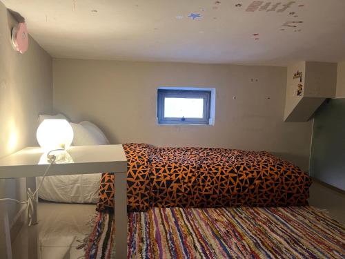 En eller flere senge i et værelse på Centre ville