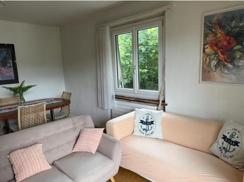 Khu vực ghế ngồi tại Very Nice Apto