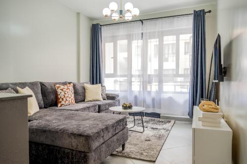 Χώρος καθιστικού στο Cozy 1 bedroom with a pool