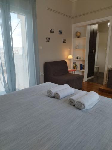EL GRECO Penthouse in Vibrant Petralona