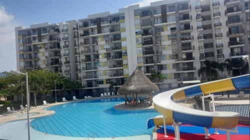 Πισίνα στο ή κοντά στο Tu escapada perfecta te espera, Apto de lujo y confort en conjunto cerrado