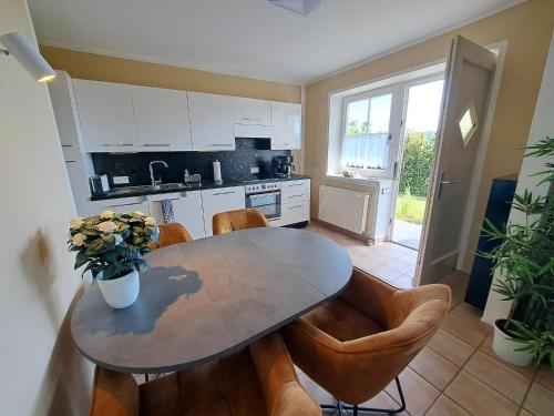 Kuchyň nebo kuchyňský kout v ubytování Ferienoase Berg & See