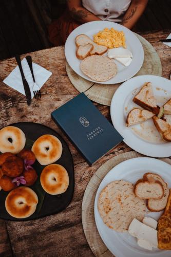Mad på hotellet eller i nærheden