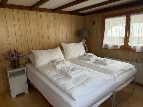 Cama o camas de una habitación en Chalet Montana mit Bergblick