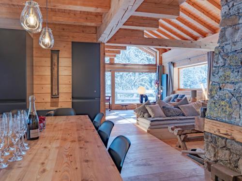 Chalet de luxe aux Allues - FR-1-613-142