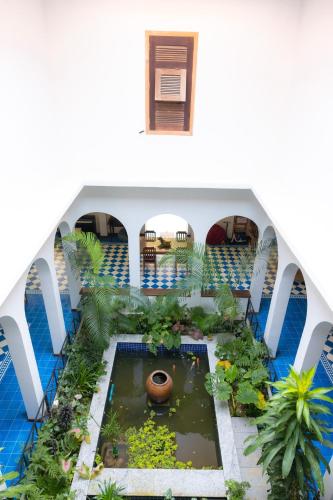 Foto de la galeria de La maison bleue BTB a Phumĭ Kâmpóng Âmpĭl