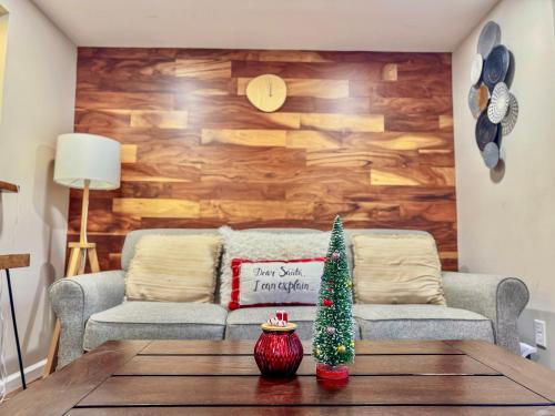 Χώρος καθιστικού στο Ultra Modern - Entire 3 Bedroom Apartment - 5 min walk to the Beach