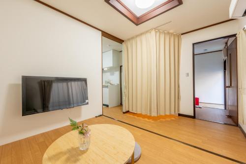 大阪三姐妹鶴橋館 SAKURA Three Sisters Lodge -Tsuruhashi sakura