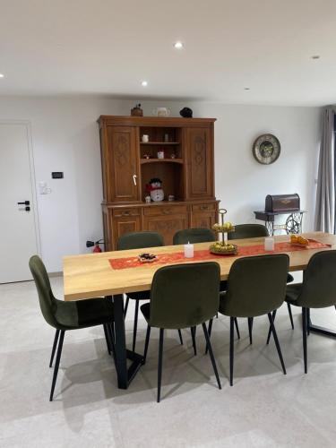 Fotografie z fotogalerie ubytování Maison Colmar, spacieuse, accueillante , confortable au calme v destinaci Colmar