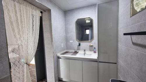 Koupelna v ubytování 쉼,힐링하우스 Rest, healing house