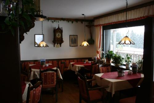 Εστιατόριο ή άλλο μέρος για φαγητό στο Café-Pension Feldbergblick