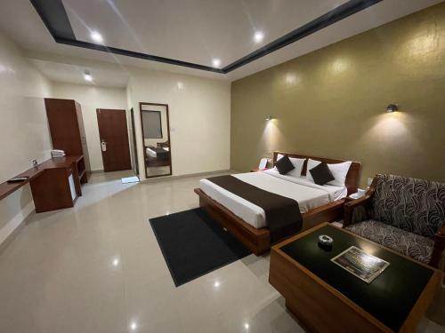 Ένα ή περισσότερα κρεβάτια σε δωμάτιο στο Hotel Tania Searock