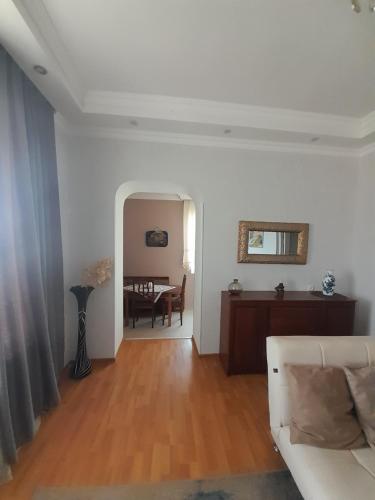 Khu vực ghế ngồi tại Apartment 9