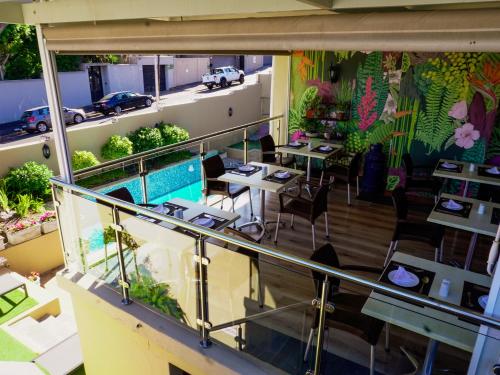 En balkon eller terrasse på Sundown Manor Guest House