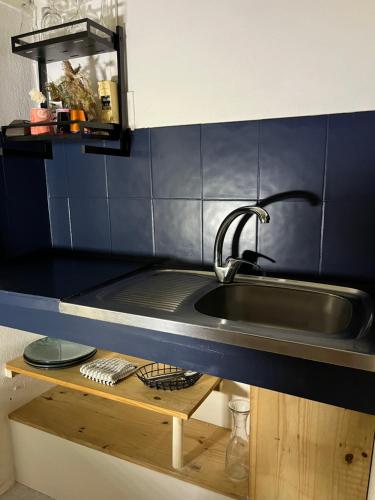 Η κουζίνα ή μικρή κουζίνα στο Studio Saint-Pierre