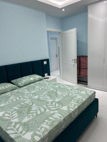 Kean apartment