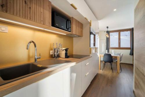 Ski in-out, Heart of Val Thorens Spacious Flat , Wifi A9 - Résidence le Joker