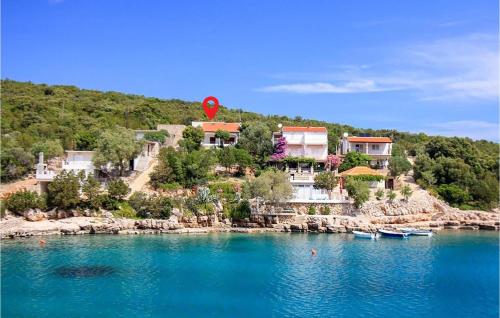 2 Bedroom Awesome Apartment In Gdinj