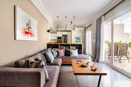 AthenSunapartment top floor 5min metro