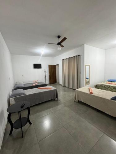 Ένα ή περισσότερα κρεβάτια σε δωμάτιο στο Hotel Pousa Vale Imperial