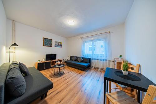 Flex SelfCheckIns 195 - Zagreb - 2 Bedrooms - WIFI