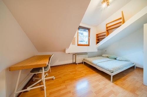 Flex SelfCheckIns 195 - Zagreb - 2 Bedrooms - WIFI