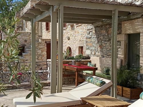 Αίθριο ή υπαίθριος χώρος στο ILAKATI House, Megalo Horio village, Tilos Island