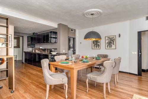 Paraíso de Bel Air By Lica Homes
