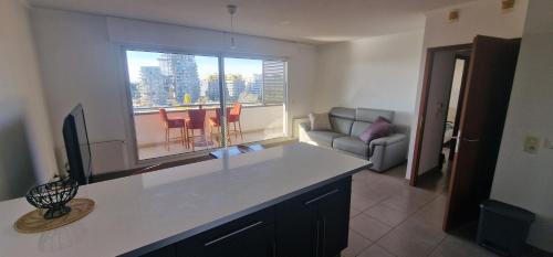 Superbe appartement de 50 m sur les berges du Lez