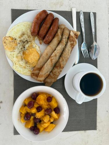 Jídlo v hotelu nebo okolí