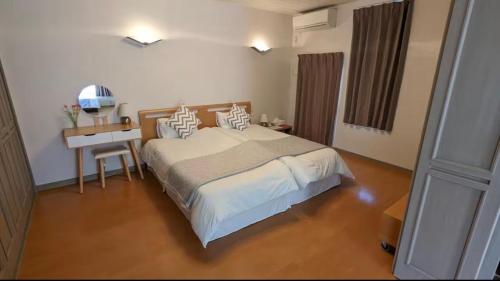 Roomy 4BR Home Sleeps 9／ShinOsaka／Large Groups