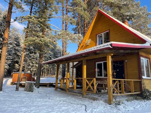 Το Forest house Einblūti τον χειμώνα