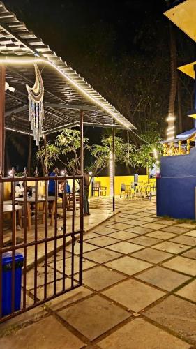 Εστιατόριο ή άλλο μέρος για φαγητό στο karma stays hostel morjim