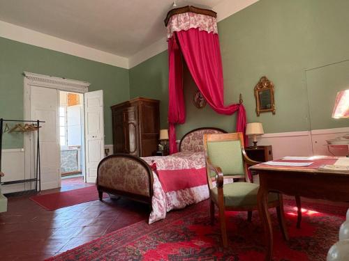 Posezení v ubytování Château de Thégra