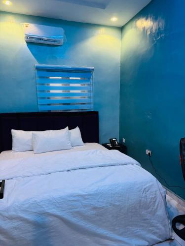 Imagine din galeria proprietății LUXE 90 HOTEL AND SUITes în Wasimi-Aiyetoro