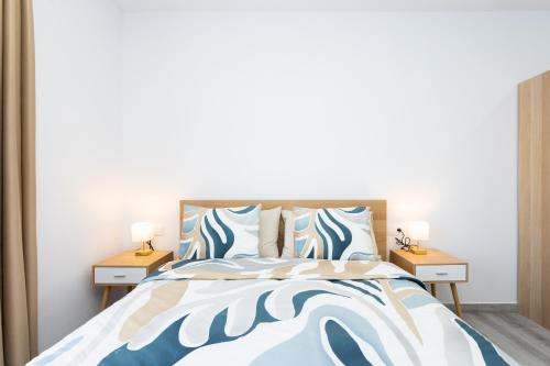 Ένα ή περισσότερα κρεβάτια σε δωμάτιο στο Casa Doña Juana - Villa de 4 dormitorios con jacuzzi y gran zona exterior