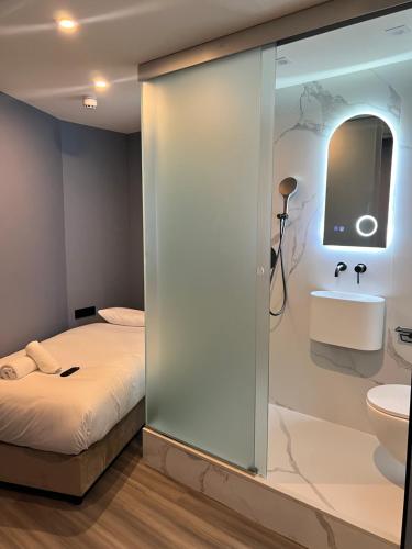 Gallery image of The Hyve Budget Hotel Rotterdam in Rotterdam