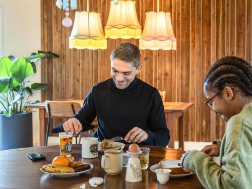 Jídlo v hotelu nebo okolí