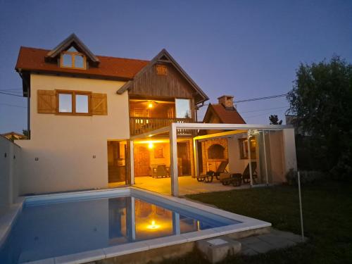 Countryside Home 05 by GREEN Croatia