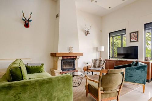 Et tv og/eller underholdning på Mountain Garden Villa