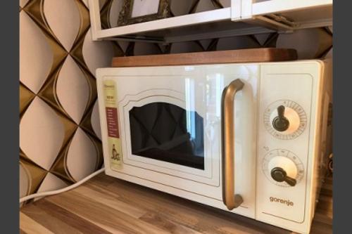 Køkken eller tekøkken på BoLA Ferienwohnung Hamburg Nr 26 Shabby für 2 Personen, Parkplatz